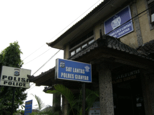 polisi1 polisi1